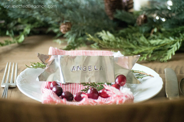 Simple Christmas Table-1-10 copy