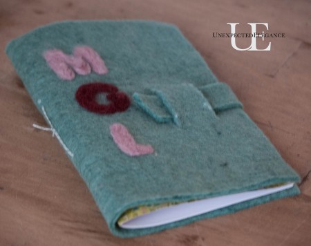 How to make a Felt Journal. Great for gift giving!