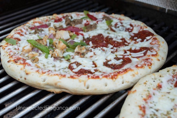 Design-A-Pizza BBQ Night-1-4.jpg