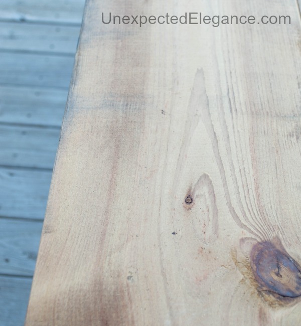 EASY DIY Outdoor Table-1-4.jpg