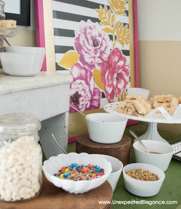 Want some easy entertaining ideas?? Check out this fun TREAT BAR for your next party or get-together. 