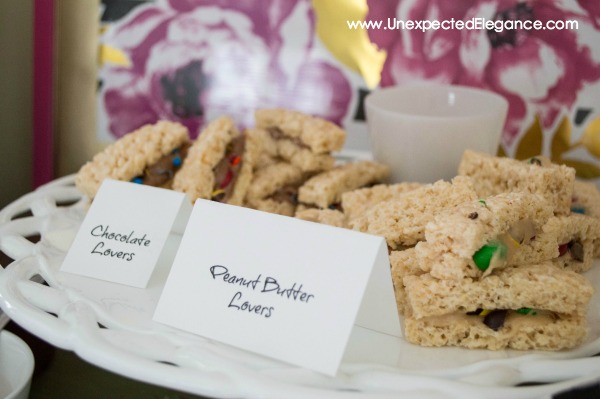 Want some easy entertaining ideas?? Check out this fun TREAT BAR for your next party or get-together. 