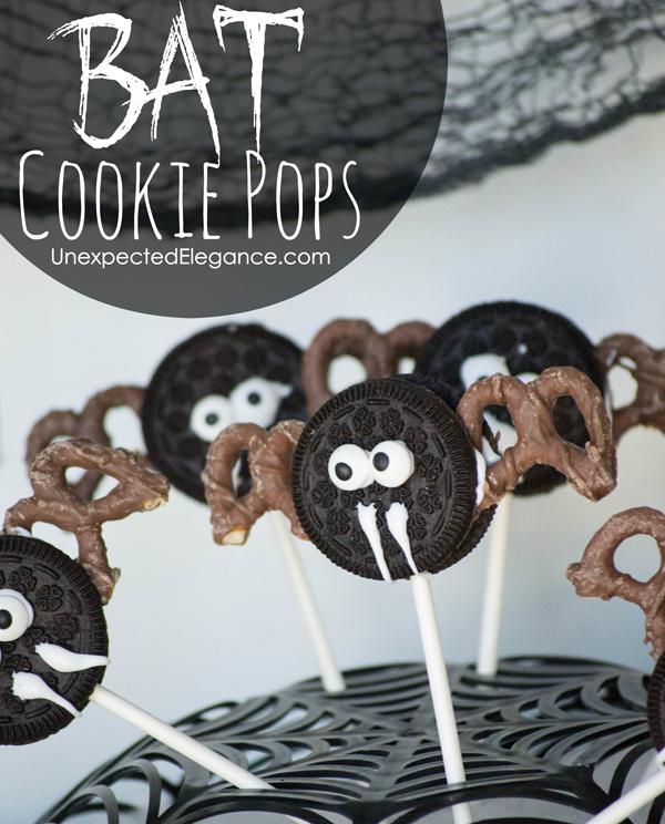 Need a quick and easy Halloween treat?? Check out these no bake Bat Cookie Pops! They are great to make ahead for a party or as an edible craft.