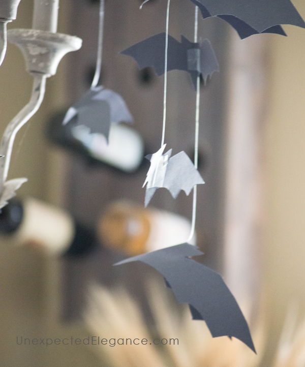 Looking for some easy Halloween decorations that are quick to put together? Check out this simple and inexpensive "bat mobile". It will give any room a creep-factor!