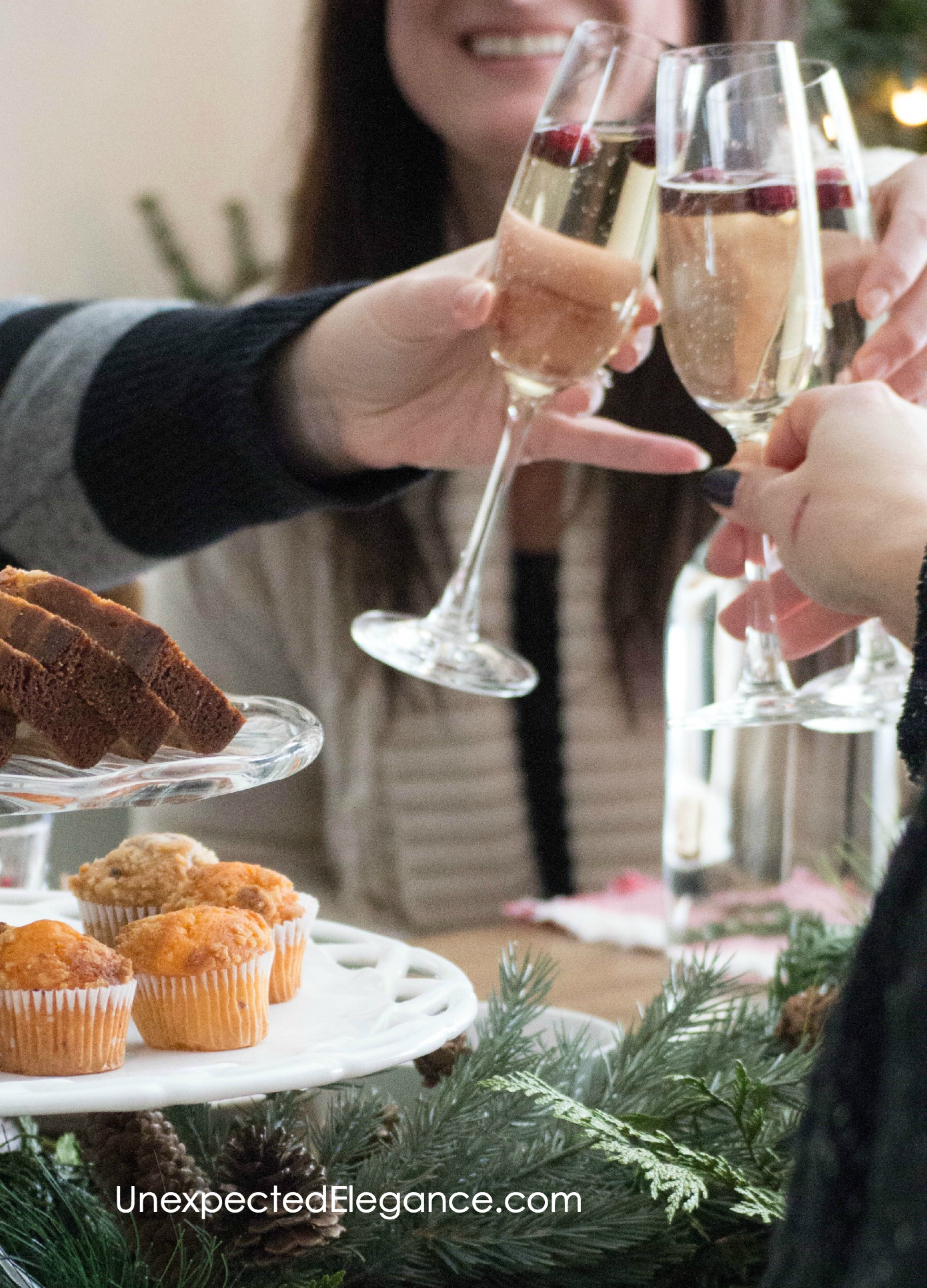 Kick off the holiday season and throw together a quick brunch for some of your girlfriends! This simple Christmas Brunch will give you time to relax and enjoy the hustle and bustle.