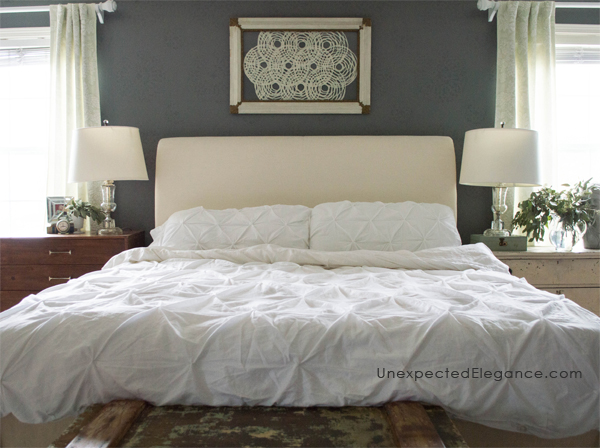 Have you ever stayed in a really nice hotel or seen pictures in a magazine of a bedroom and thought I could live in that bed?! The bed is the foundation of any bedroom and although we want it look pretty, in this case, form should follow function. Here are two tips to create your perfect bed...