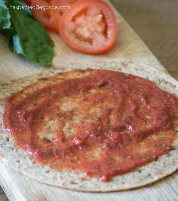 Are you trying to cut out preservative and additives from your diet? Try this homemade pizza sauce. It is packed with flavor, easy to make, and delicious!
