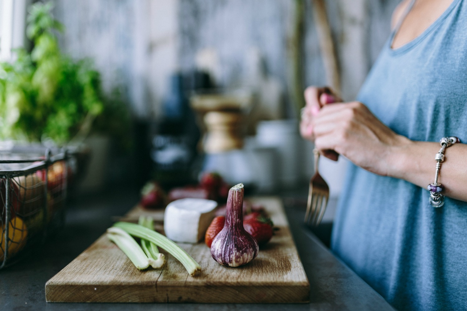 Get some great farmhouse inspired kitchen ideas!