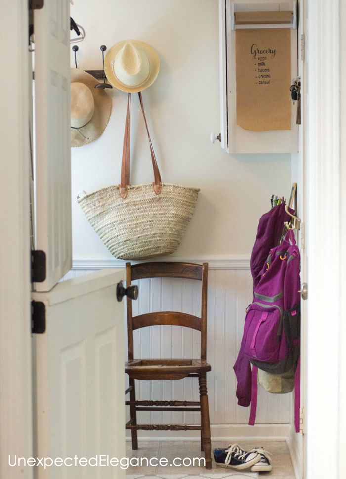 mudroom-easy-organization-1-c copy