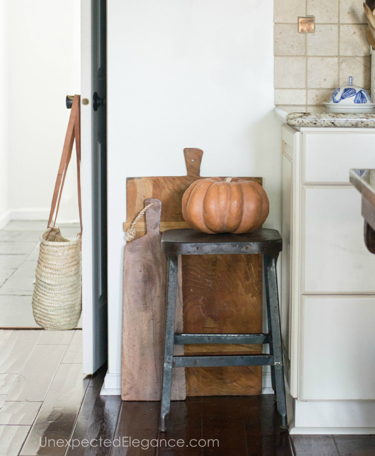 Get inspiration and tips for simple fall decor. See how you can add some fall texture to your home without overdoing it or spending a ton of money!