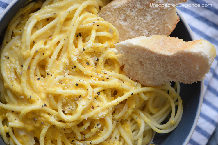 This Butternut Squash Alfredo Pasta recipe is delicious and would make for an easy weeknight dinner option!