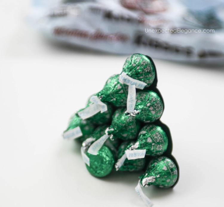 hershey-kiss-tree-for-kids-table-5