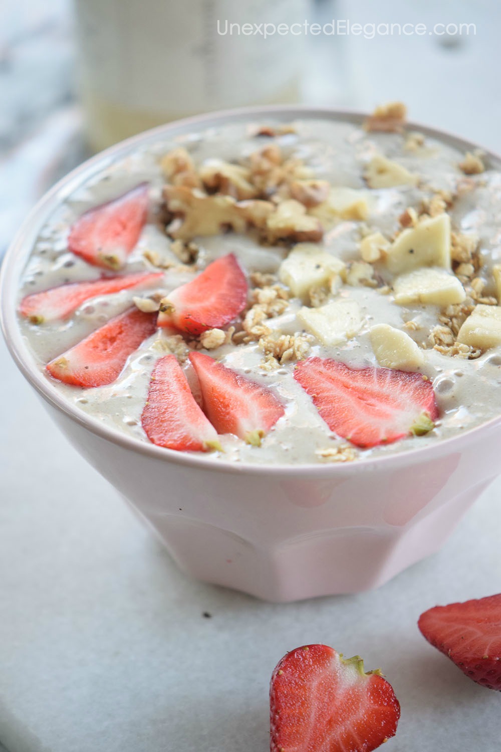 This smoothie bowl recipe is a great meal replacement. It's vegan and paleo friendly!