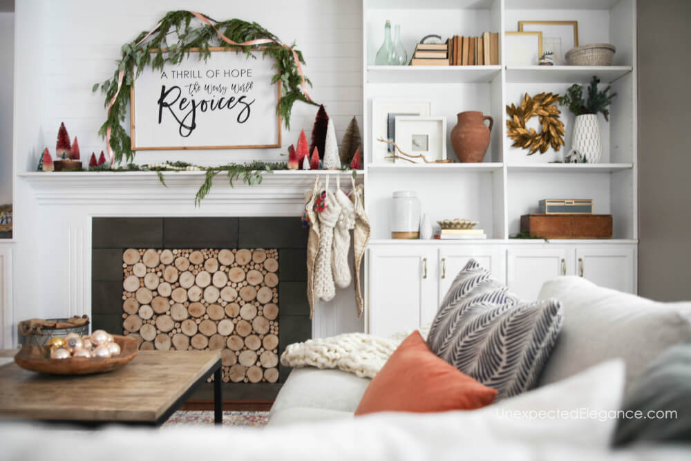 Simple and festive Christmas decor ideas.